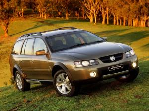 2005 Holden Adventra LX8